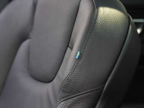 Volvo XC60 T8 AWD Plus Dark 455PK | BLIS | 360 Cam | Memory | Winterpakket