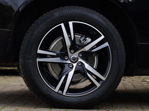 Volvo XC60 T8 AWD Plus Dark 455PK | BLIS | 360 Cam | Memory | Winterpakket