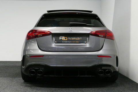 Mercedes-Benz A-Klasse 200 AMG Line / Facelift / A45 AMG Diffuser / Panamericana Grill / Panoramadak / Elektr. verstelbare voorstoelen + memory / Ambienteverlichting / Apple Carplay - Andriod Auto / Adaptief onderstel AMG / Head-up display / Rondomzicht camera / Multibeam LED /