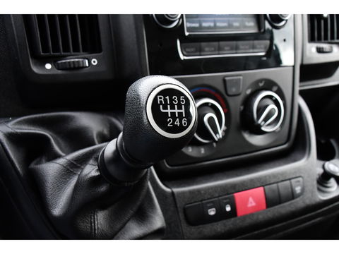 Citroën Jumper 35 2.0 BlueHDi L4 Bakwagen Cruise, NAVI, 165PK, Laadklep, Airco, Uniek!