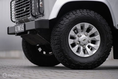 Land Rover Defender 90 2.4 TD | youngtimer | Lage km stand | airco | Stoelverwarming | sawtooth | led | rijklaarprijs |