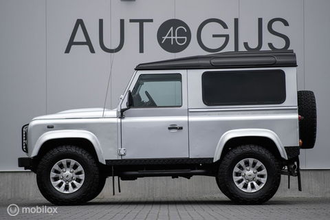 Land Rover Defender 90 2.4 TD | youngtimer | Lage km stand | airco | Stoelverwarming | sawtooth | led | rijklaarprijs |