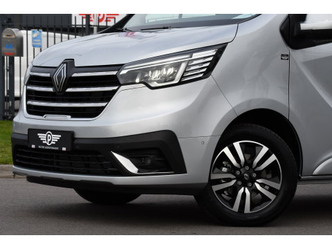 Renault Trafic 2.0 170 L2H1 Extra DC Facelift! 3 x Leverbaar, Virtual, Cruise, Carplay, Stoelverwarming, Clima, Automaat, LED, 170PK, 2 x Schuifdeur, Uniek!