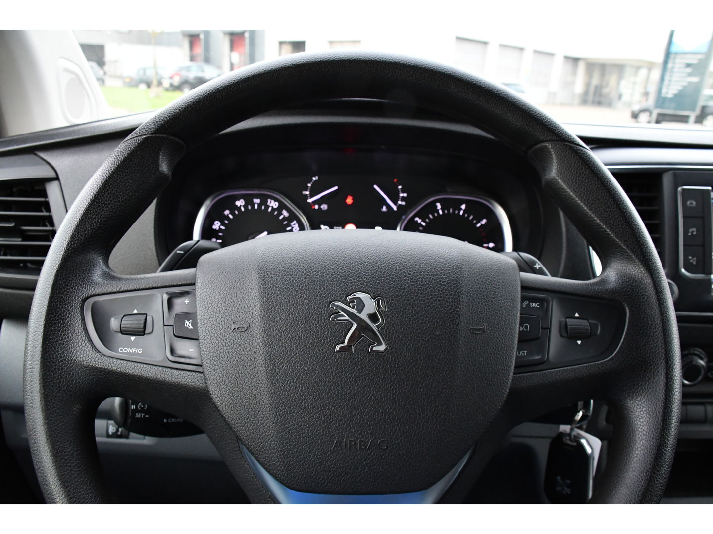 Peugeot Expert 2.0 BlueHDI L3 DC 180 PB Edition 360 Camera, Cruise, Carplay, NAVI, 177pk, Automaat, Multimedia, Trekhaak, Uniek!
