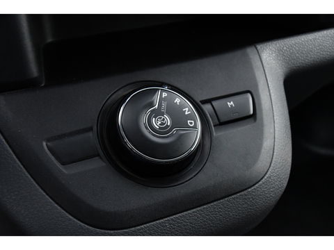 Peugeot Expert 2.0 BlueHDI L3 DC 180 PB Edition 360 Camera, Cruise, Carplay, NAVI, 177pk, Automaat, Multimedia, Trekhaak, Uniek!