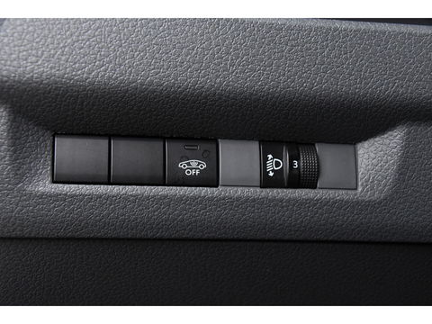 Peugeot Expert 2.0 BlueHDI L3 DC 180 PB Edition 360 Camera, Cruise, Carplay, NAVI, 177pk, Automaat, Multimedia, Trekhaak, Uniek!