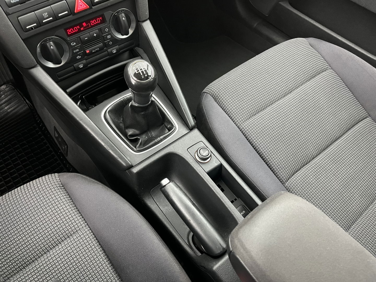 Audi A3 Sportback 1.4 TFSI Attraction Business *ECC | PDC | CRUISE | COMFORT-SEATS | 16''ALU*