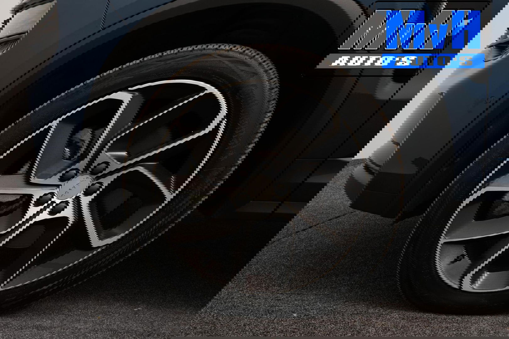 Lynk & Co 01 1.5 Plug-in Hybride|FULL BLACK|360°CAM|PANO|NAP