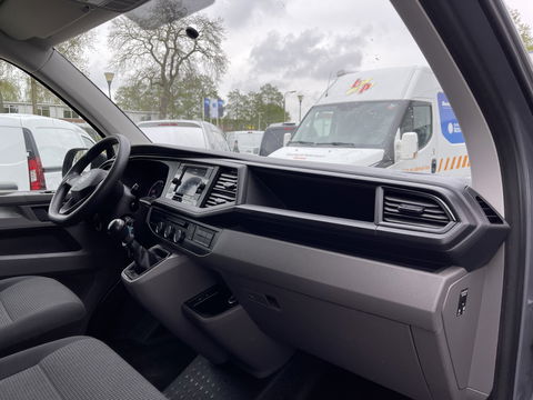 Volkswagen Transporter 2.0 TDI L1H1 26 Economy Business / vaste prijs rijklaar € 17.950 ex btw / lease vanaf € 302 / euro 6 / bpm vrij / airco / cruise / achterdeuren / bijrijdersbank / pdc achter !