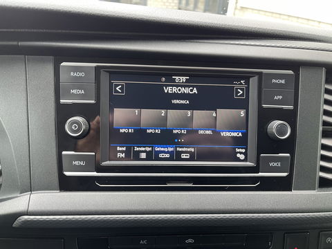 Volkswagen Transporter 2.0 TDI L1H1 26 Economy Business / vaste prijs rijklaar € 17.950 ex btw / lease vanaf € 302 / euro 6 / bpm vrij / airco / cruise / achterdeuren / bijrijdersbank / pdc achter !