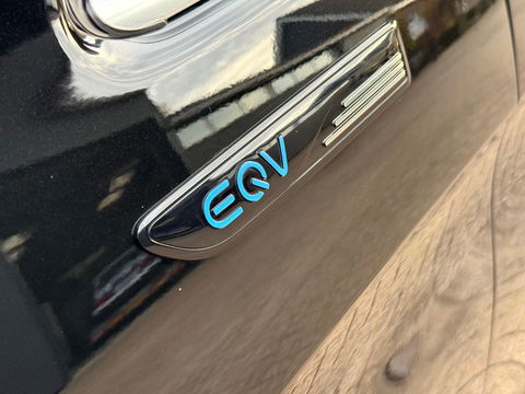 Mercedes-Benz EQV 300 90kWh SoH 95 % L3 Extra Lang - 8 Zits - Leder - elc. Schuif