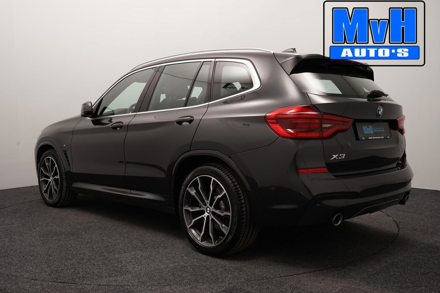 BMW X3 xDrive20i High Executive|M-Sport|HUD|LED|LEER|ORG.NL