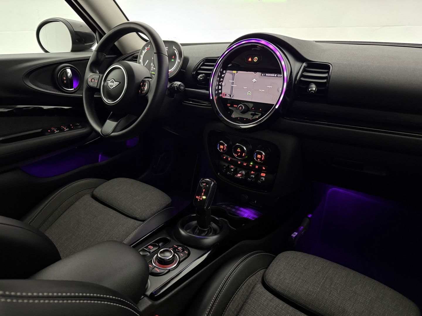 MINI Clubman 1.5 Cooper Classic | Virtual | Sfeerverl. | Camera | LED | Cruise | Navi | Stoelverw. | Parkeersens.