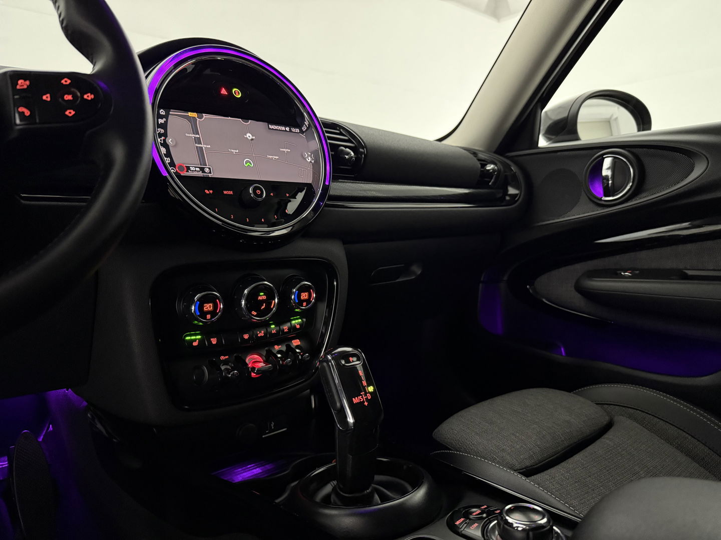 MINI Clubman 1.5 Cooper Classic | Virtual | Sfeerverl. | Camera | LED | Cruise | Navi | Stoelverw. | Parkeersens.