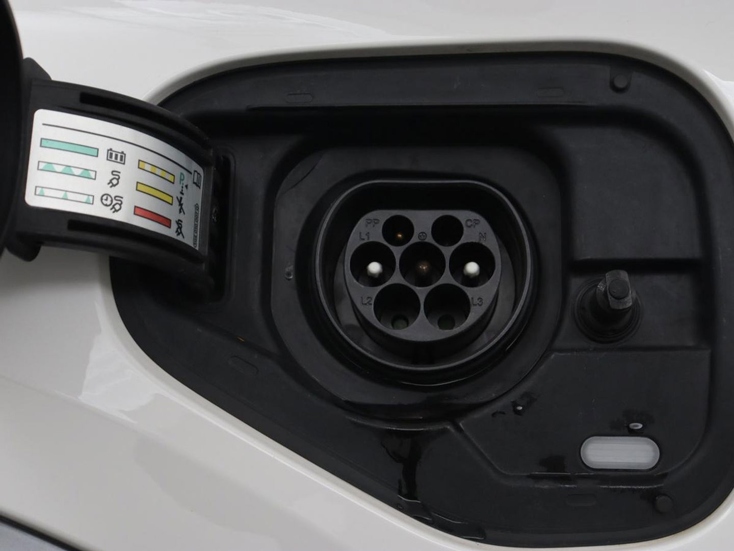 CUPRA Formentor 1.4 eHybrid VZ | 245pk | Stoelverwarming | 360 Camera | Adaptive cruise | Carplay | Navigatie | Sfeerverlichting | Keyless | Sportstoelen | Memory | PHEV | Plug In