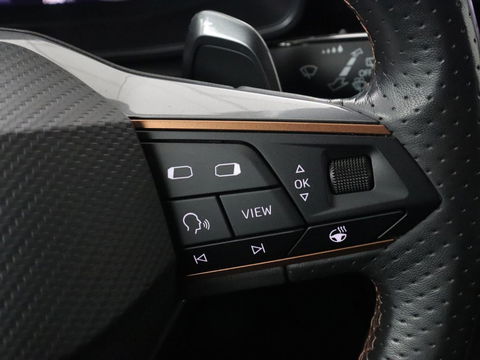 CUPRA Formentor 1.4 eHybrid VZ | 245pk | Stoelverwarming | 360 Camera | Adaptive cruise | Carplay | Navigatie | Sfeerverlichting | Keyless | Sportstoelen | Memory | PHEV | Plug In