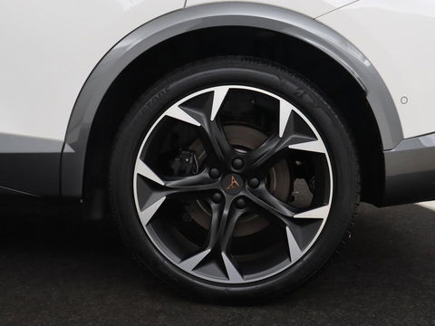 CUPRA Formentor 1.4 eHybrid VZ | 245pk | Stoelverwarming | 360 Camera | Adaptive cruise | Carplay | Navigatie | Sfeerverlichting | Keyless | Sportstoelen | Memory | PHEV | Plug In