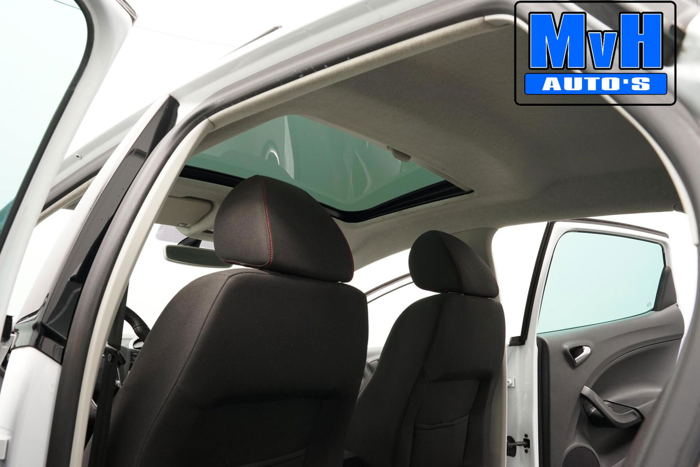 SEAT Ibiza SC 1.0 EcoTSI FR Connect|LUXE!|PANO|XENON|CARPLAY