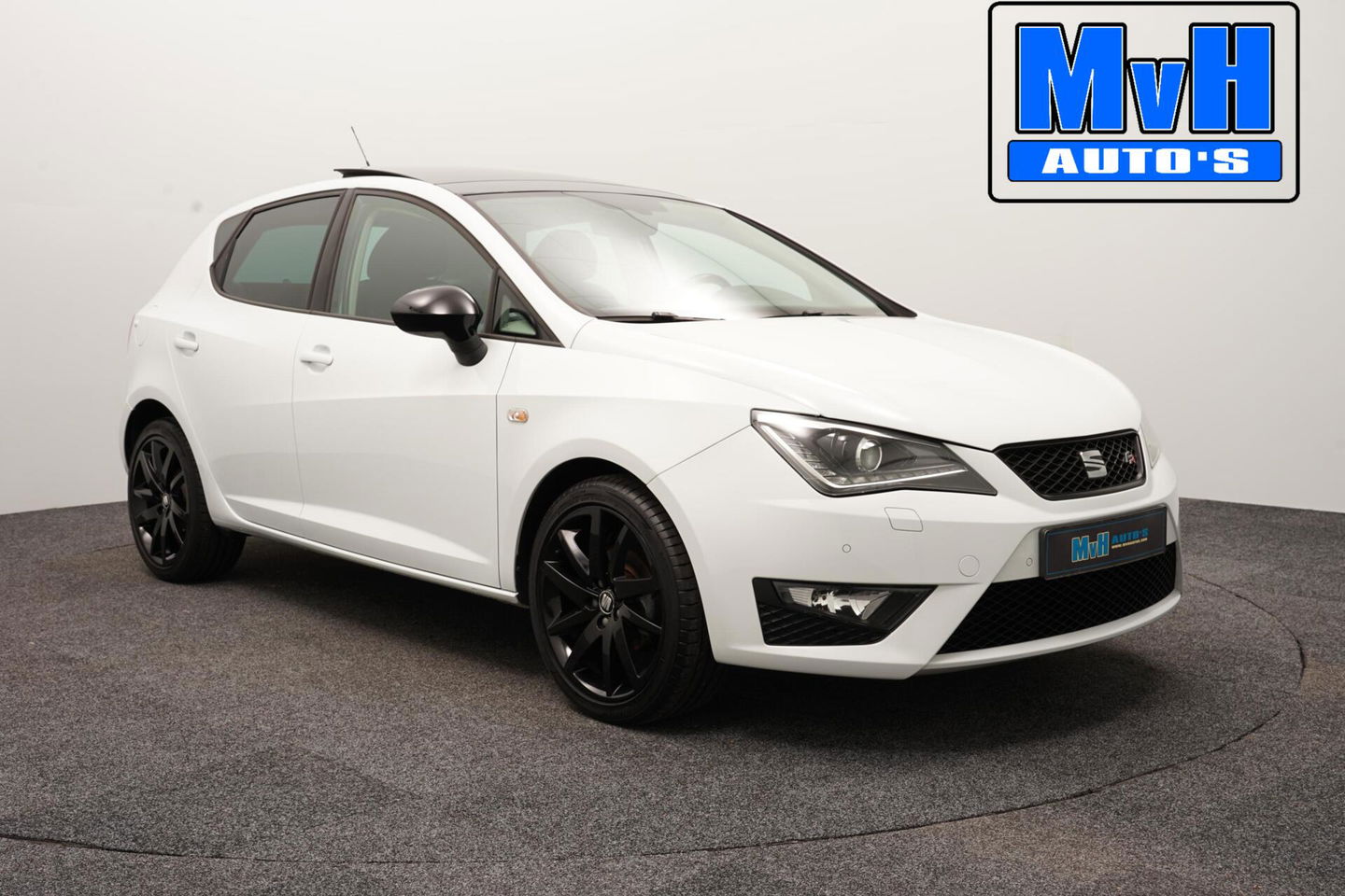 SEAT Ibiza SC 1.0 EcoTSI FR Connect|LUXE!|PANO|XENON|CARPLAY