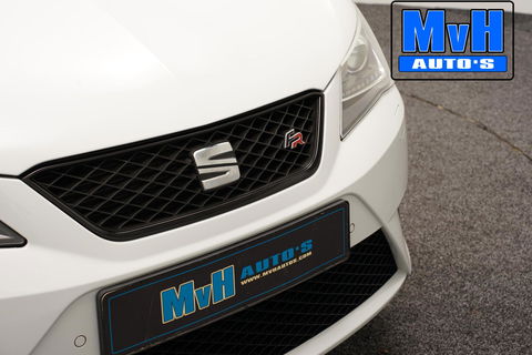 SEAT Ibiza SC 1.0 EcoTSI FR Connect|LUXE!|PANO|XENON|CARPLAY
