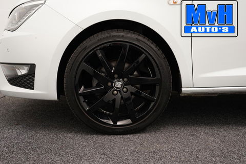 SEAT Ibiza SC 1.0 EcoTSI FR Connect|LUXE!|PANO|XENON|CARPLAY