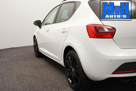 SEAT Ibiza SC 1.0 EcoTSI FR Connect|LUXE!|PANO|XENON|CARPLAY