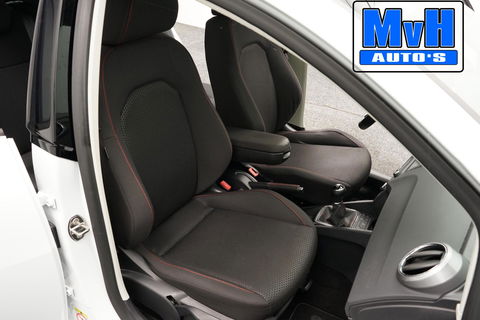 SEAT Ibiza SC 1.0 EcoTSI FR Connect|LUXE!|PANO|XENON|CARPLAY