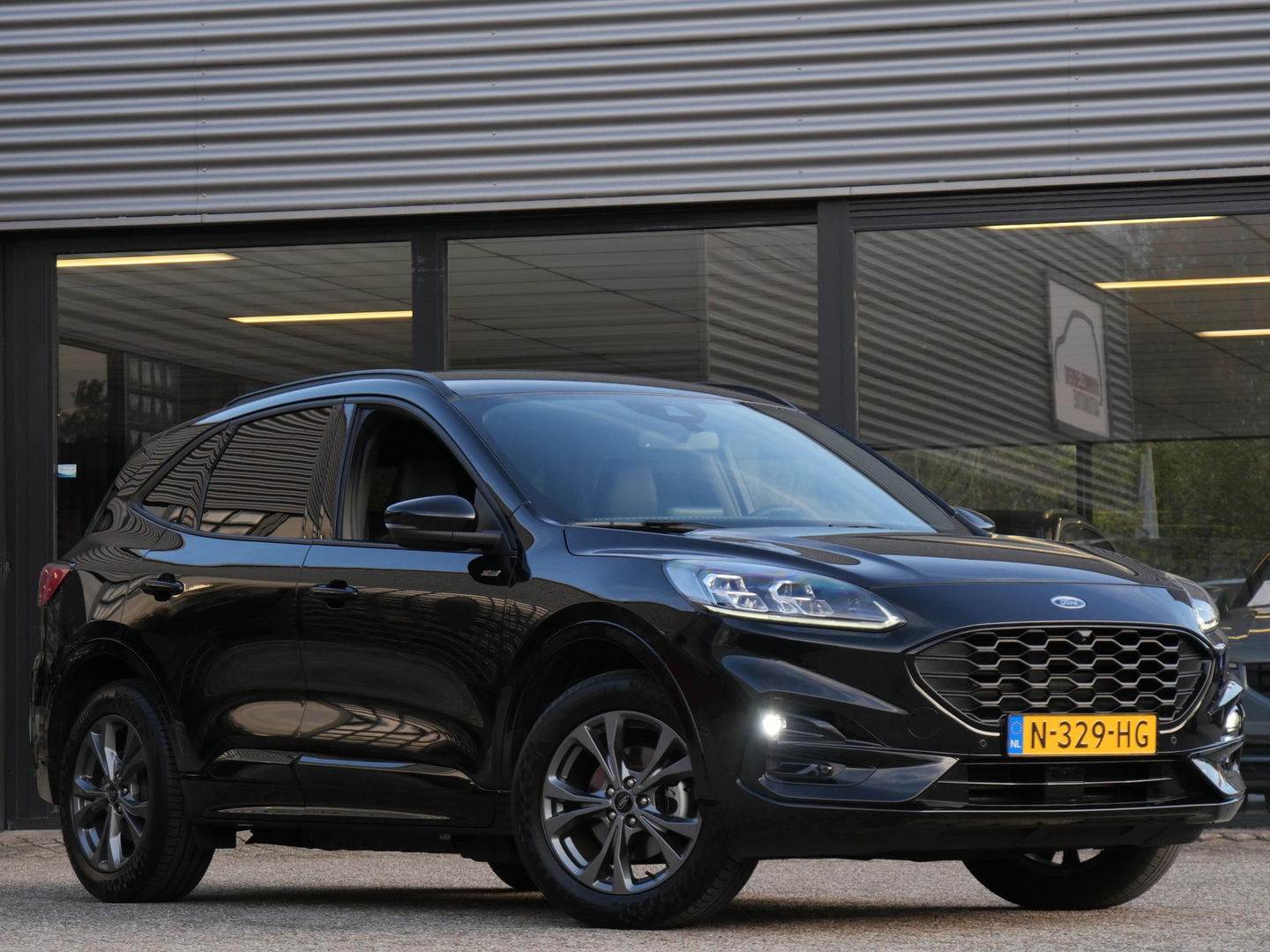 Ford Kuga PHEV ST-LINE X/ DRIVER ASSIST. PACK/ TREKHAAK/ 360° CAMERA/ B&O AUDIO