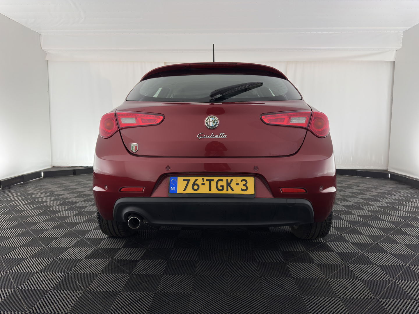 Alfa Romeo Giulietta 1.6 JTDm Distinctive *NAVI-FULLMAP | SPORT-SEATS | ECC | PDC | CRUISE | 17''ALU*