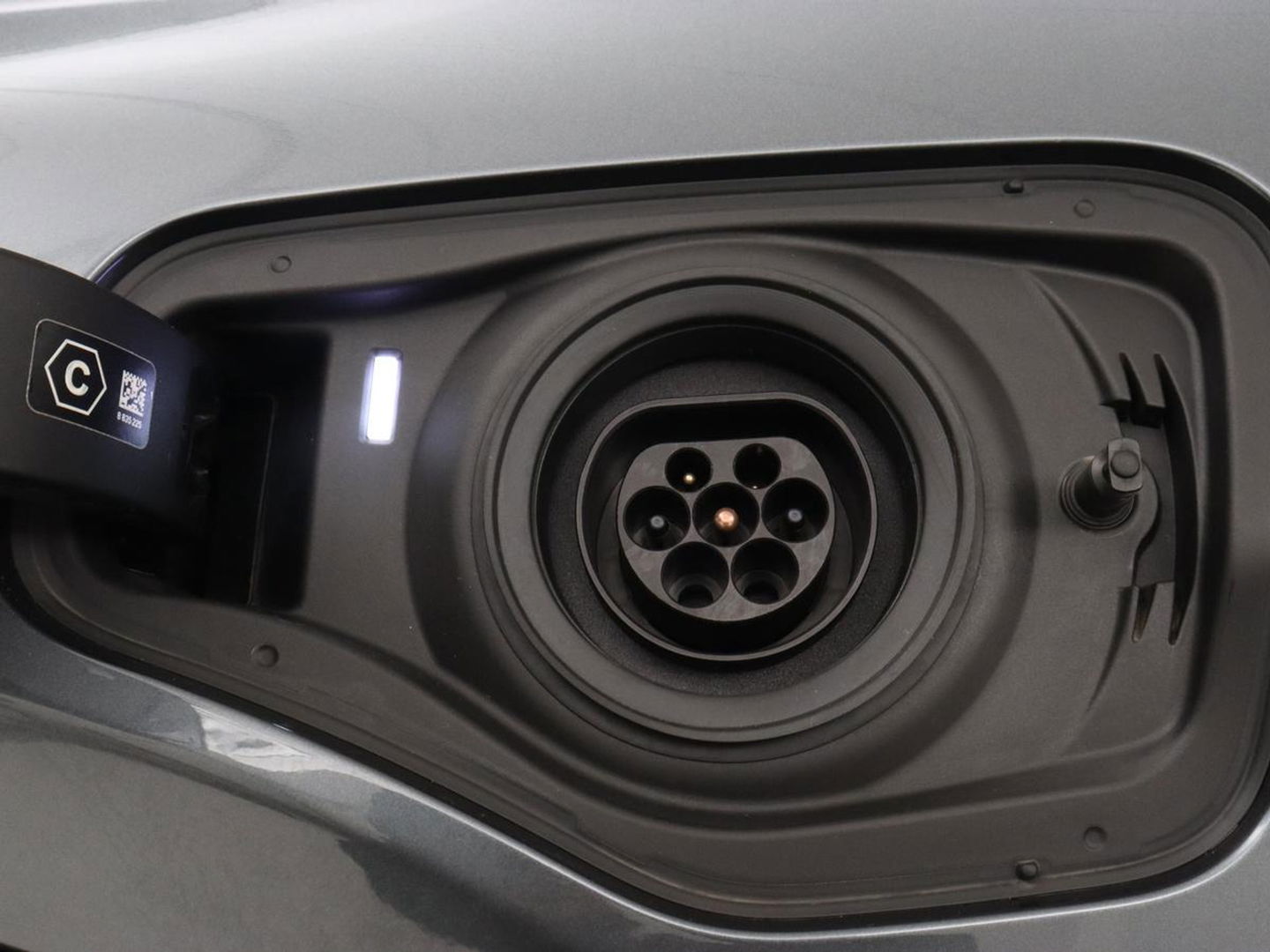 BMW X1 Xdrive25e Edrive Edition | Panoramadak | Stoelverwarming | Full LED | Navigatie | Climate control | Parkeerhulp | Cruise control | PHEV | Plug In