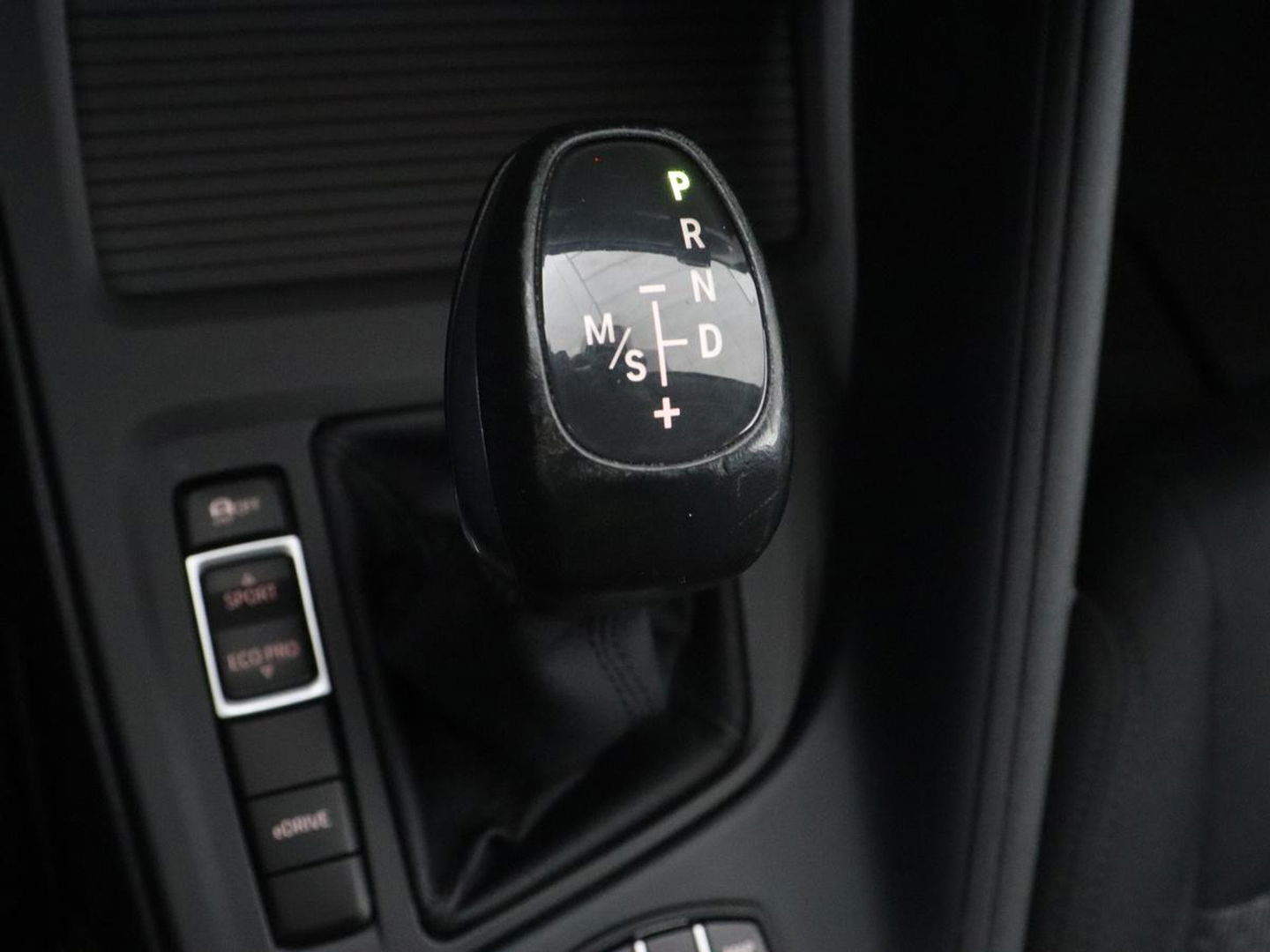 BMW X1 Xdrive25e Edrive Edition | Panoramadak | Stoelverwarming | Full LED | Navigatie | Climate control | Parkeerhulp | Cruise control | PHEV | Plug In