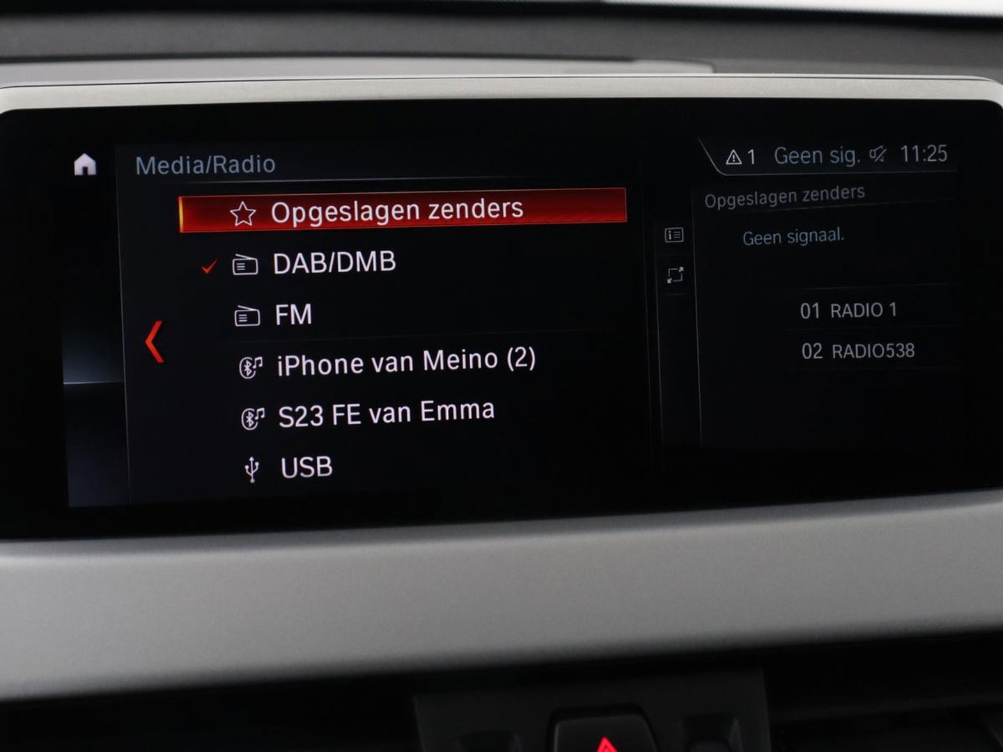 BMW X1 Xdrive25e Edrive Edition | Panoramadak | Stoelverwarming | Full LED | Navigatie | Climate control | Parkeerhulp | Cruise control | PHEV | Plug In