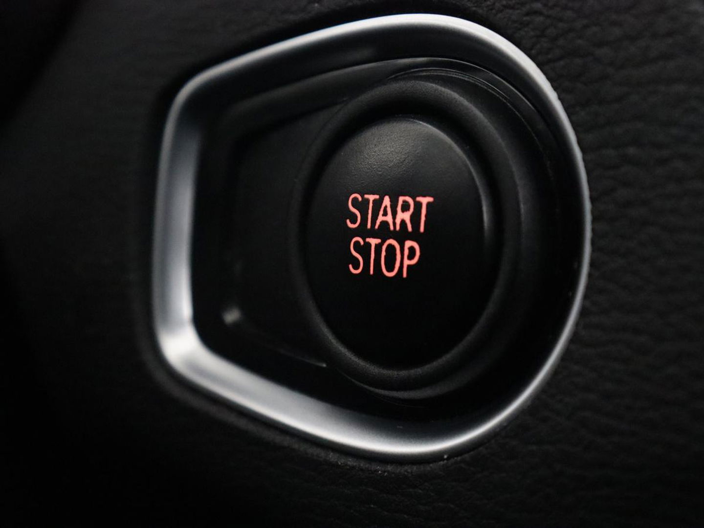 BMW X1 Xdrive25e Edrive Edition | Panoramadak | Stoelverwarming | Full LED | Navigatie | Climate control | Parkeerhulp | Cruise control | PHEV | Plug In