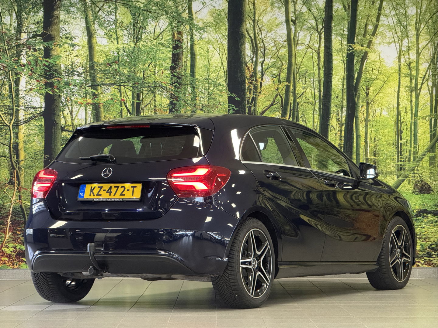 Mercedes-Benz A-Klasse 160 Ambition | Trekhaak | Cruise Control | Parkeersensoren | Navigatie | Isofix | Airconditioning | Bluetooth | Lichtmetaal 16" |