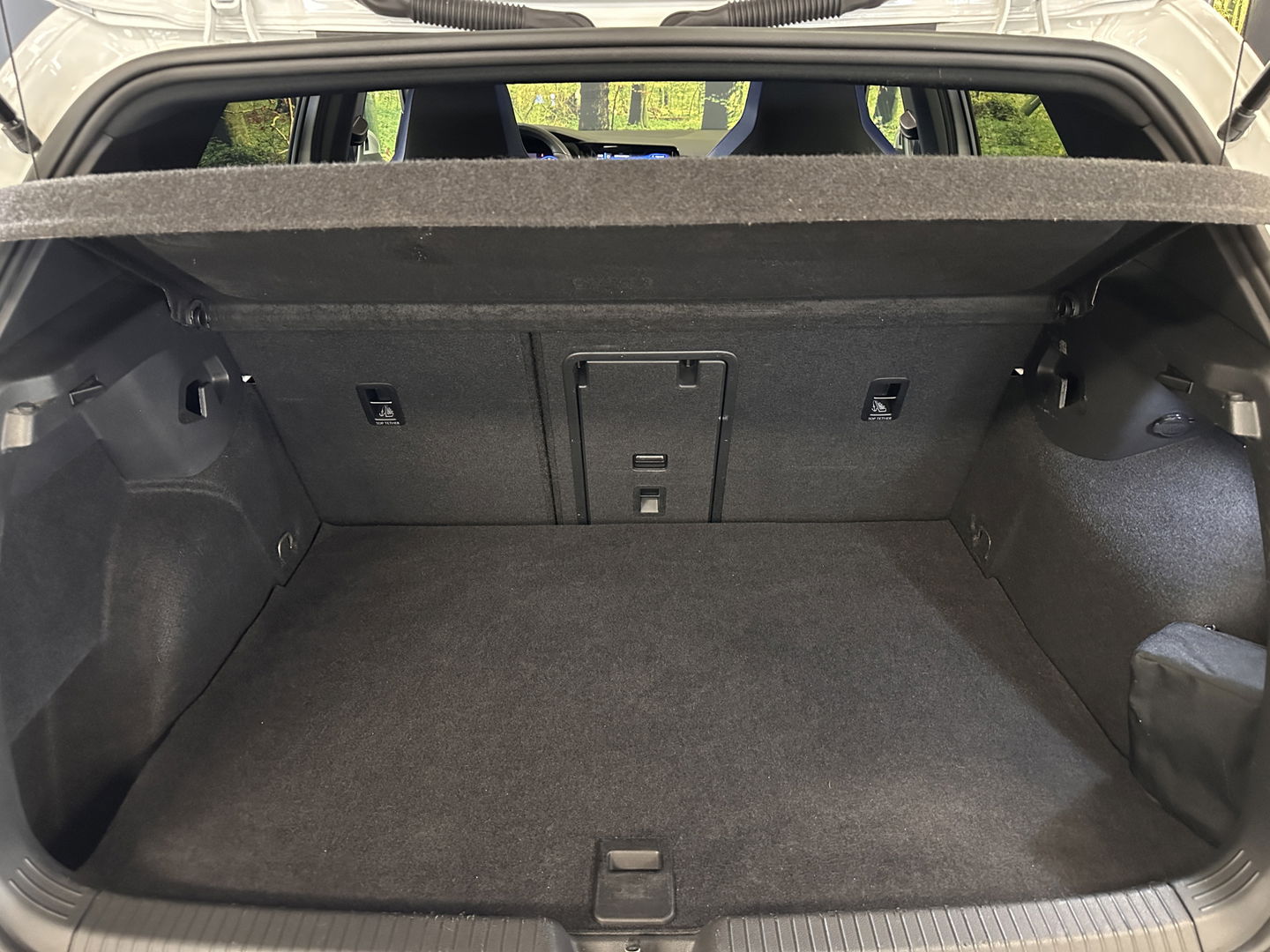 Volkswagen Golf 1.4 eHybrid GTE | Panoramadak | HUD | IQ-Light | Sfeerverlichting | Apple Carplay | Android Auto | Parkeersensoren | Keyless | Dodehoek | Achteruitrijcamera