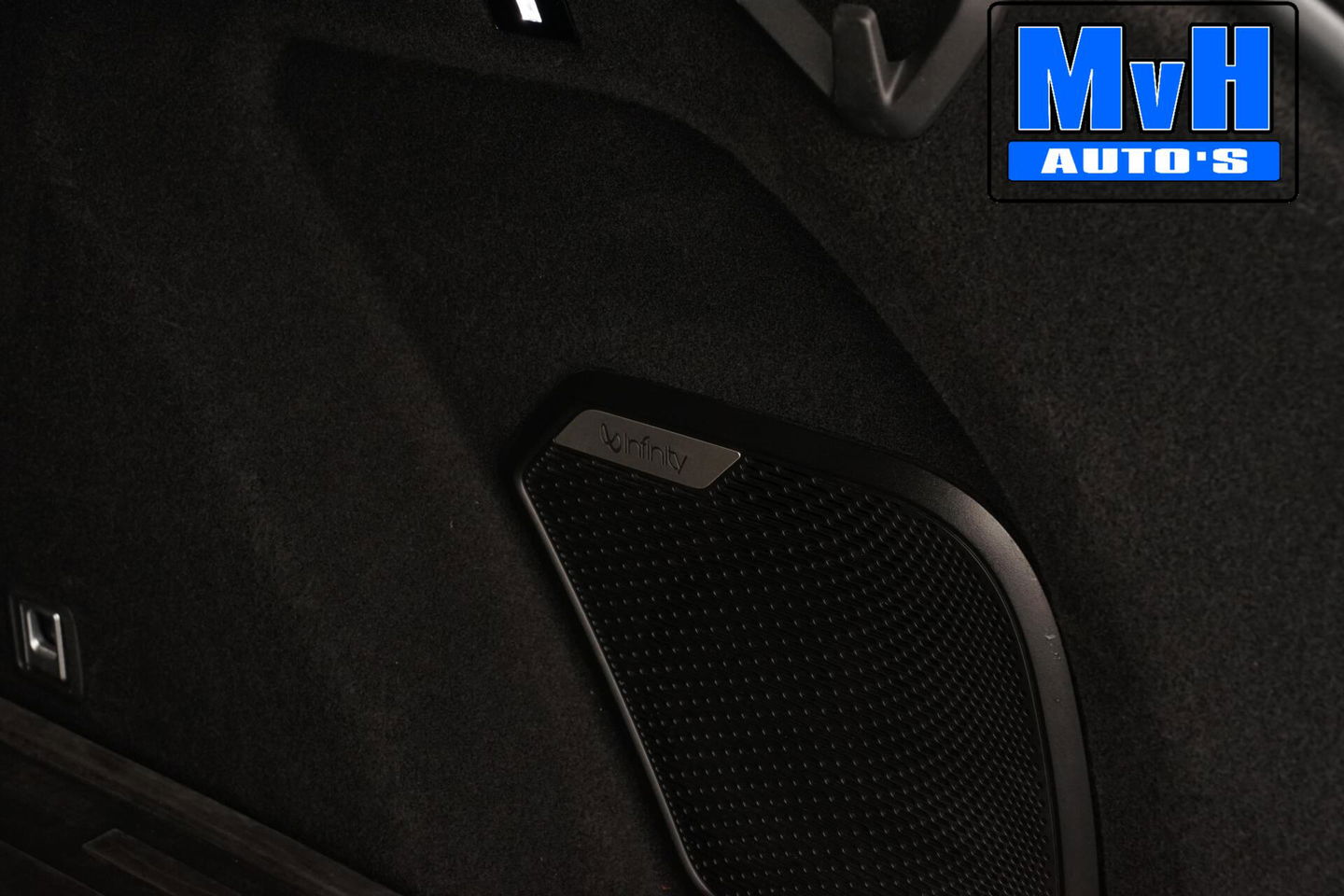 Lynk & Co 01 1.5 Plug-in Hybride|FULL BLACK XL|360°CAM|NAP