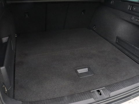 Volkswagen Passat 1.4 TSI PHEV GTE | Trekhaak | Stoelverwarming | Massage | Camera | Carplay | Adaptive cruise | Side Assist | Matrix LED | Navigatie | Parkeerhulp | Plug In