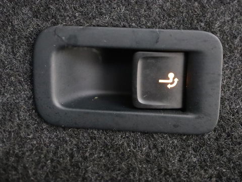 Volkswagen Passat 1.4 TSI PHEV GTE | Trekhaak | Stoelverwarming | Massage | Camera | Carplay | Adaptive cruise | Side Assist | Matrix LED | Navigatie | Parkeerhulp | Plug In