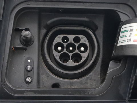 Volkswagen Passat 1.4 TSI PHEV GTE | Trekhaak | Stoelverwarming | Massage | Camera | Carplay | Adaptive cruise | Side Assist | Matrix LED | Navigatie | Parkeerhulp | Plug In