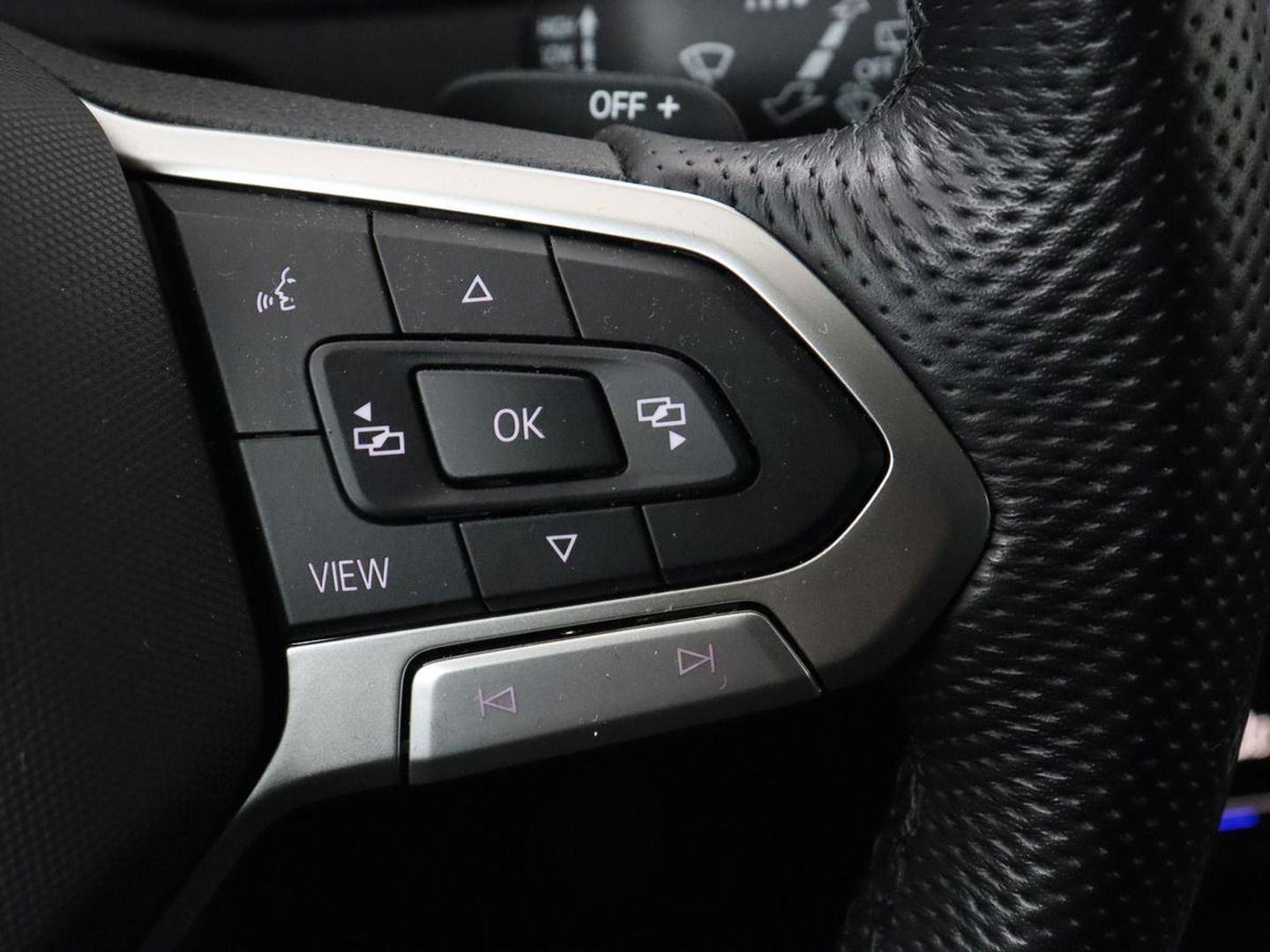 Volkswagen Passat 1.4 TSI PHEV GTE | Trekhaak | Stoelverwarming | Massage | Camera | Carplay | Adaptive cruise | Side Assist | Matrix LED | Navigatie | Parkeerhulp | Plug In