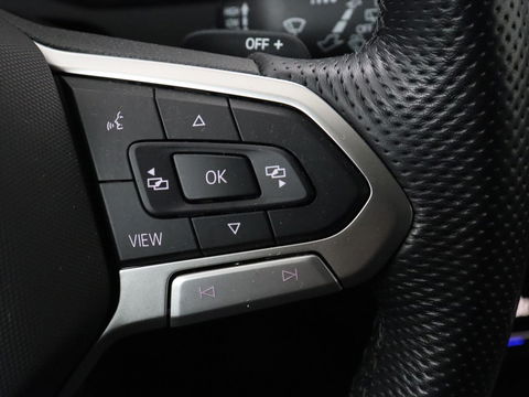 Volkswagen Passat 1.4 TSI PHEV GTE | Trekhaak | Stoelverwarming | Massage | Camera | Carplay | Adaptive cruise | Side Assist | Matrix LED | Navigatie | Parkeerhulp | Plug In