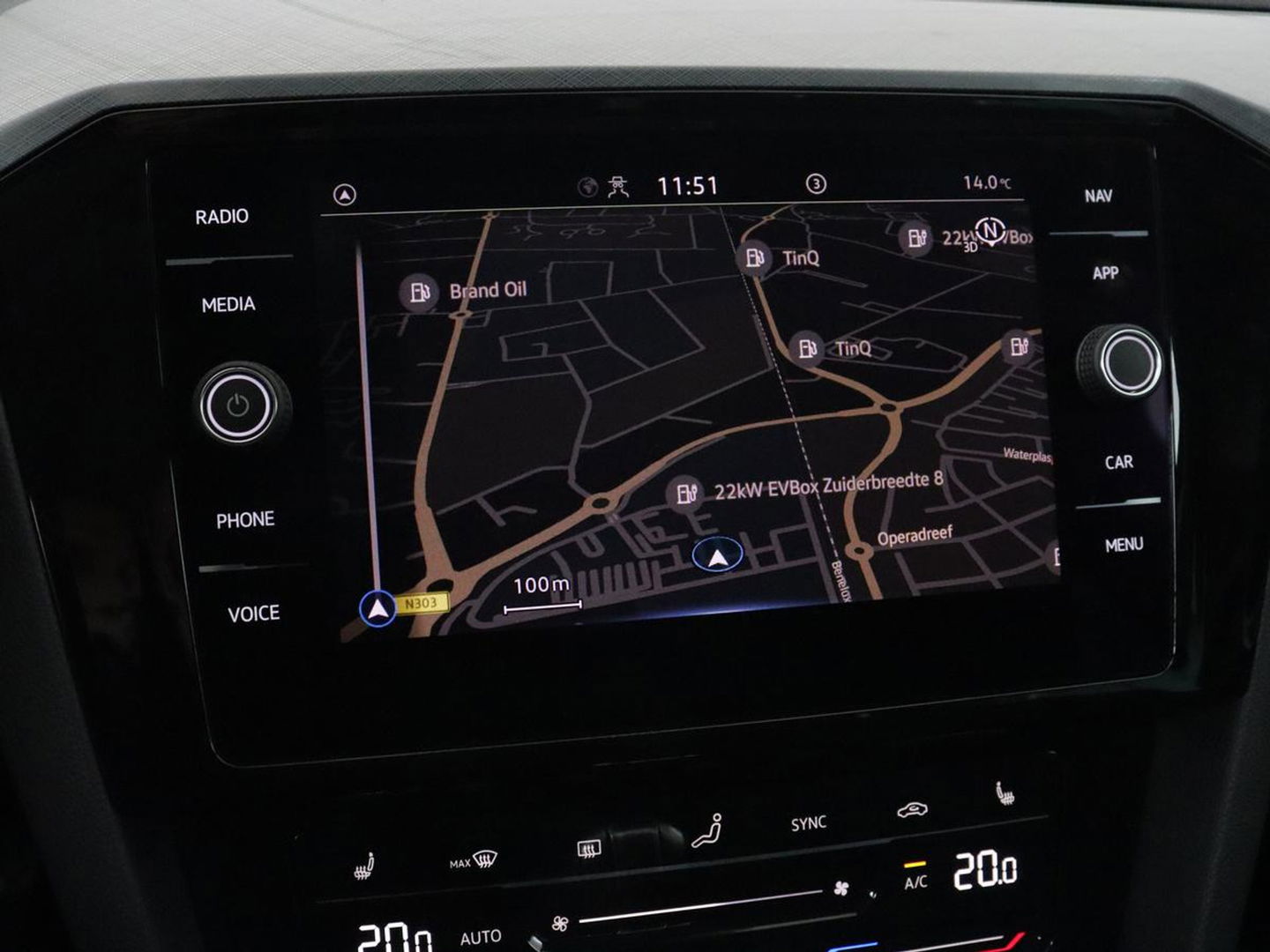 Volkswagen Passat 1.4 TSI PHEV GTE | Trekhaak | Stoelverwarming | Massage | Camera | Carplay | Adaptive cruise | Side Assist | Matrix LED | Navigatie | Parkeerhulp | Plug In