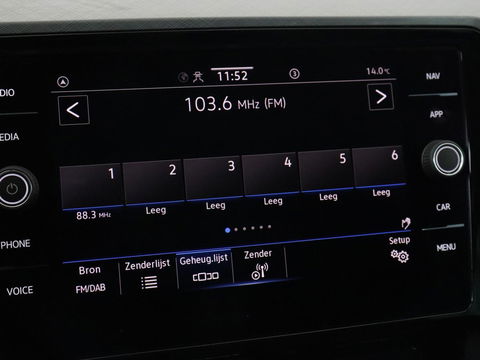 Volkswagen Passat 1.4 TSI PHEV GTE | Trekhaak | Stoelverwarming | Massage | Camera | Carplay | Adaptive cruise | Side Assist | Matrix LED | Navigatie | Parkeerhulp | Plug In
