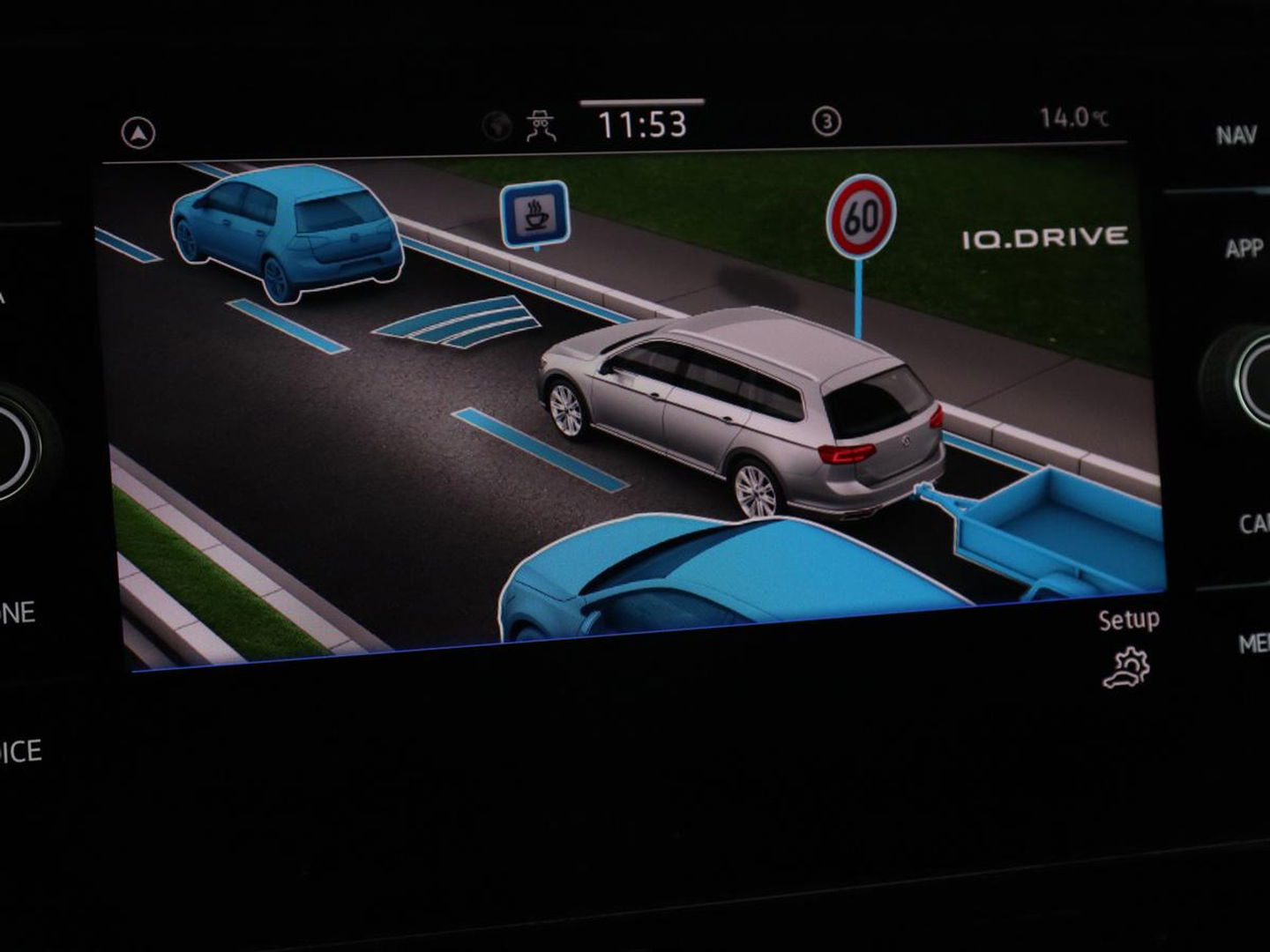 Volkswagen Passat 1.4 TSI PHEV GTE | Trekhaak | Stoelverwarming | Massage | Camera | Carplay | Adaptive cruise | Side Assist | Matrix LED | Navigatie | Parkeerhulp | Plug In