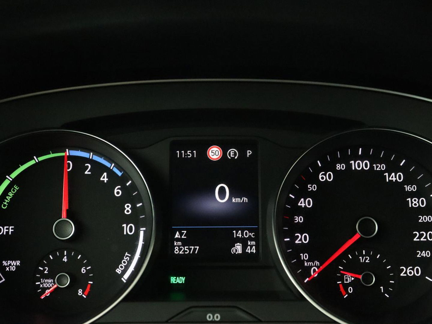 Volkswagen Passat 1.4 TSI PHEV GTE | Trekhaak | Stoelverwarming | Massage | Camera | Carplay | Adaptive cruise | Side Assist | Matrix LED | Navigatie | Parkeerhulp | Plug In