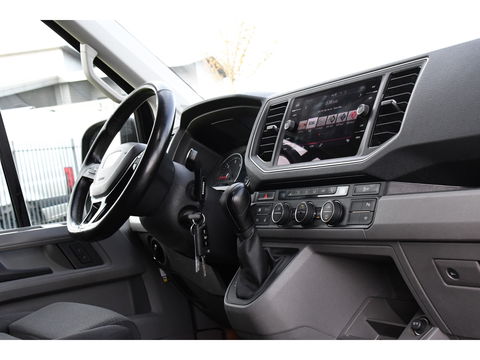 MAN TGE 35 2.0 L3H3 Black Edition Adaptieve Cruise, Camera, Carplay, LED, Clima, Stoelverwarming, 2 x Schuifdeur, Trekhaak, Sensoren, Uniek!