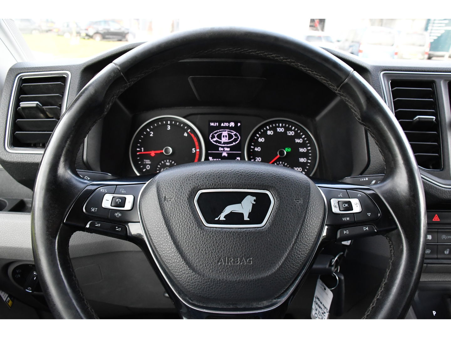 MAN TGE 35 2.0 L3H3 Black Edition Adaptieve Cruise, Camera, Carplay, LED, Clima, Stoelverwarming, 2 x Schuifdeur, Trekhaak, Sensoren, Uniek!