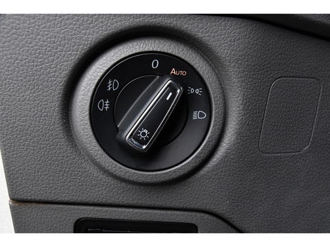 MAN TGE 35 2.0 L3H3 Black Edition Adaptieve Cruise, Camera, Carplay, LED, Clima, Stoelverwarming, 2 x Schuifdeur, Trekhaak, Sensoren, Uniek!