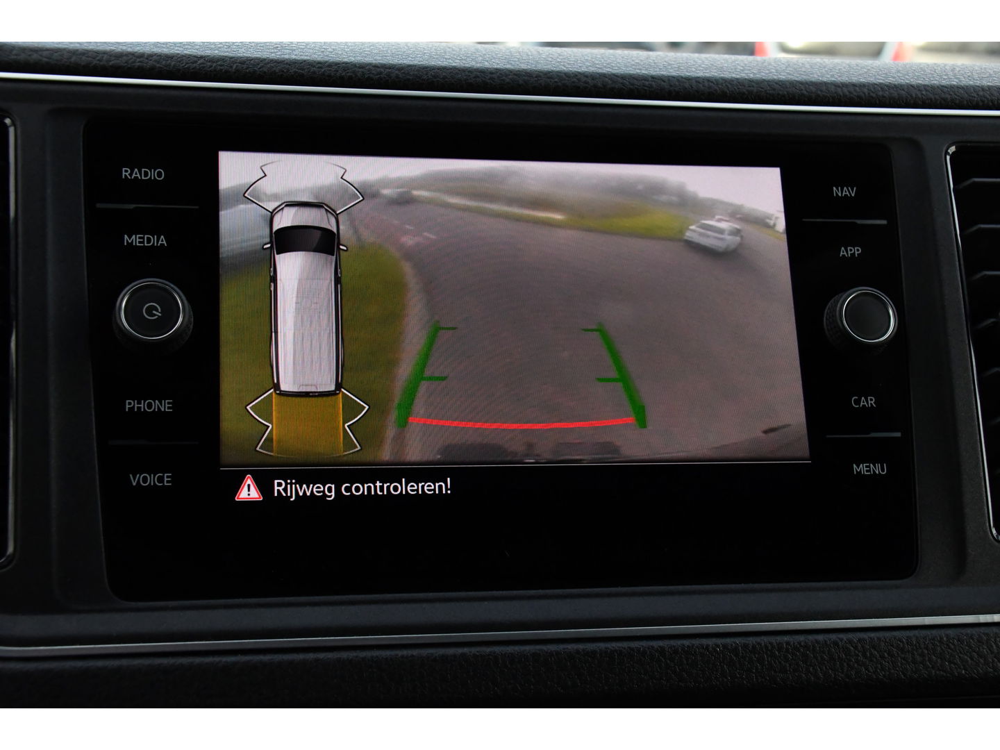 MAN TGE 35 2.0 L3H3 Black Edition Adaptieve Cruise, Camera, Carplay, LED, Clima, Stoelverwarming, 2 x Schuifdeur, Trekhaak, Sensoren, Uniek!