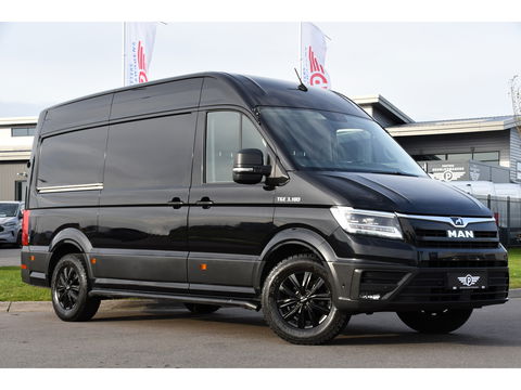 MAN TGE 35 2.0 L3H3 Black Edition Adaptieve Cruise, Camera, Carplay, LED, Clima, Stoelverwarming, 2 x Schuifdeur, Trekhaak, Sensoren, Uniek!